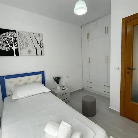 Lejlighed Apartament In